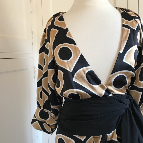 DVF Lanii Silk Wrap Dress Size 2 - Picture 2 of 7